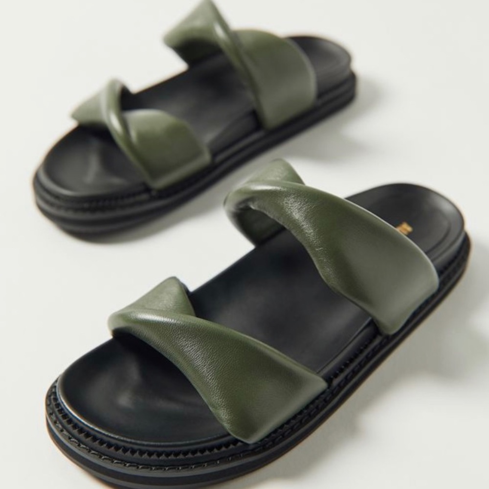Alias Mae Sandal